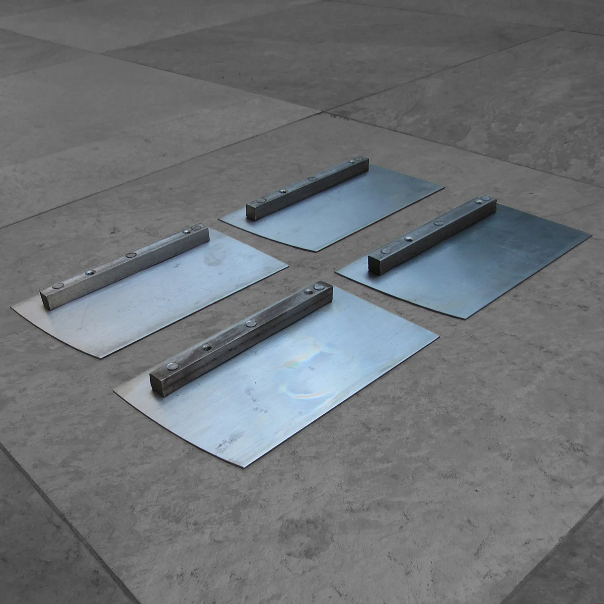 Set Aspas Acero Inoxidable Alisadora Hormigon 24 Pulgadas TZH004-L Set Aspas Acero Inoxidable Alisadora Hormigon 24 Pulgadas TZH004-L