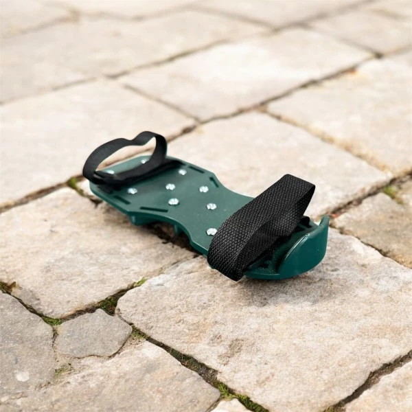 Zapatos con puas TZY013