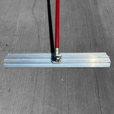 Platacho de Aleación de Aluminio y Magnesio Bullfloat 1m PRO<br><br><p class="carrosel_style">TZN003B-PRO</p>
