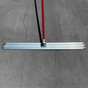 Platacho de Aleación de Aluminio y Magnesio Bullfloat 1,8m PRO<br><br><p class="carrosel_style">TZN003D-PRO</p>